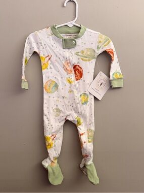 NEW Burt's Bees Baby Planet Print Footed Sleeper 3-6m